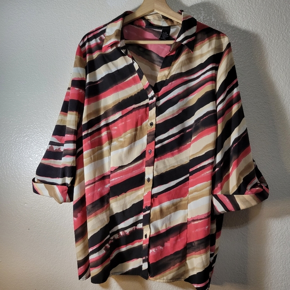 Maggie Barnes Button Down Blouse - Picture 1 of 5